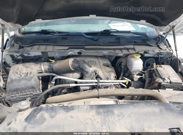 3C6TR4HT0JG356011 2018 RAM 2500 Белый Вид сзади