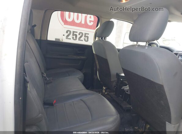 3C6TR4HTXHG763246 2017 RAM 2500 White Widok naklejki z numerem VIN