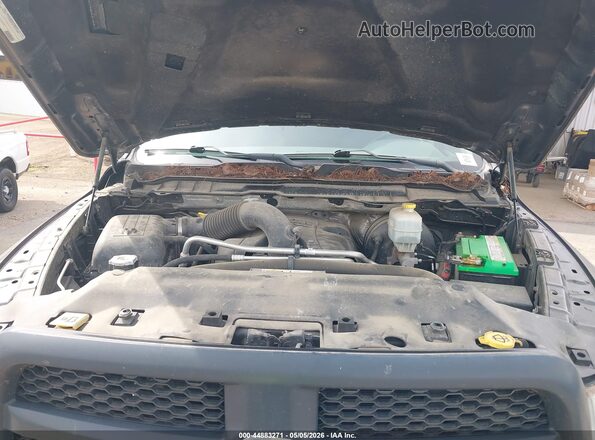 3C6TR5HT4GG297530 2016 RAM 2500 Серый Вид сзади