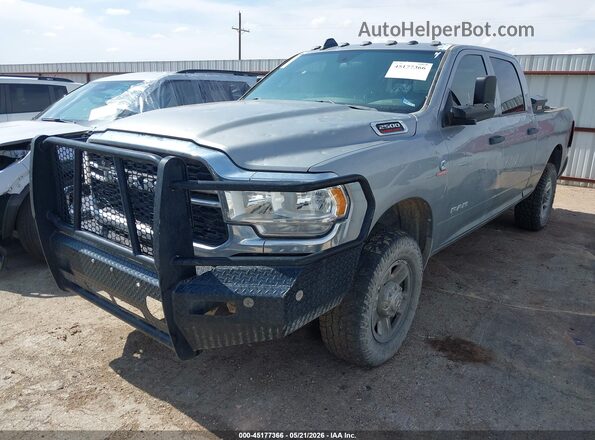 3C6UR5CL3NG411638 2022 RAM 2500 Серебряный Передняя левая четверть