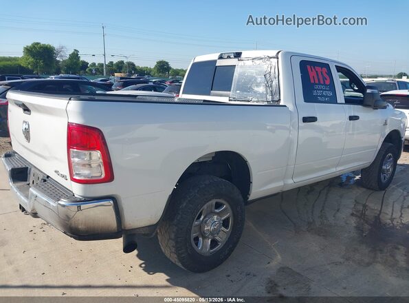 3C6UR5CL5RG264745 2024 RAM 2500 Белый Задняя правая четверть