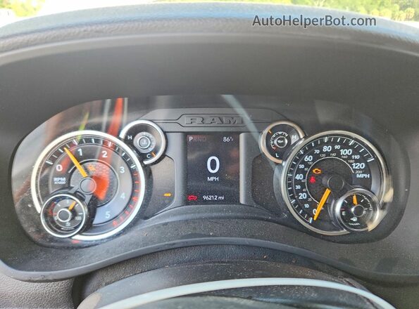 3C6UR5CL9LG123796 2020 RAM 2500 Белый Вид щитка приборов