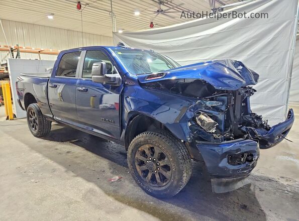 3C6UR5DJ2RG375010 2024 RAM 2500 Синий Передняя правая четверть