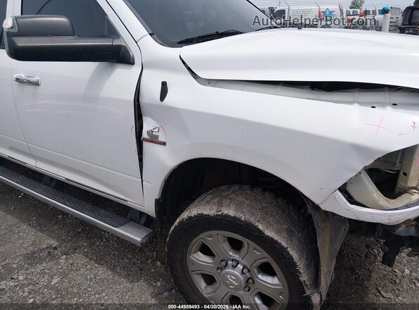 3C6UR5DL2GG247431 2016 RAM 2500 Белый 