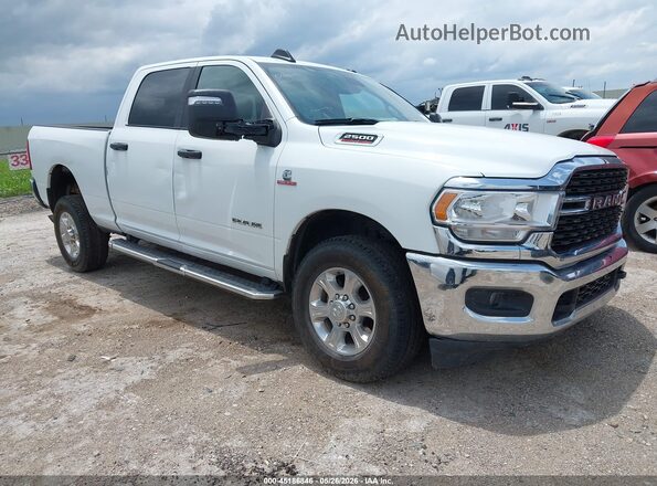 3C6UR5DL2RG303063 2024 RAM 2500 White Delantero derecho