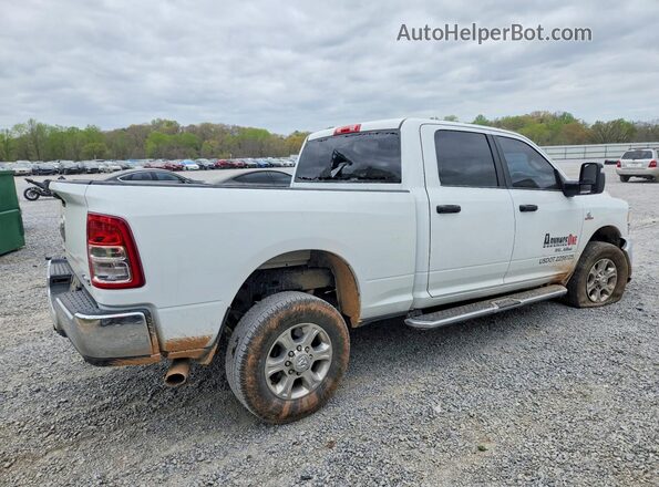 3C6UR5DL7RG176827 2024 RAM 2500 Белый Задняя правая четверть
