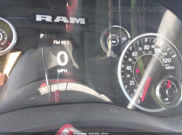 3C6UR5DL9RG349134 2024 RAM 2500 Белый Вид задних сидений
