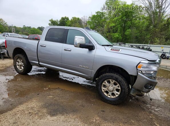 3C6UR5FJ4RG395529 2024 RAM 2500 Серебряный Передняя правая четверть