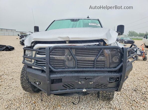 3C6UR5ML2GG159026 2016 RAM 2500 Серебряный Вид спереди
