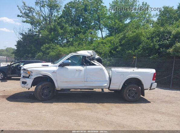 3C6UR5SL2NG129055 2022 RAM 2500 Белый Панорамный вид салона 360°