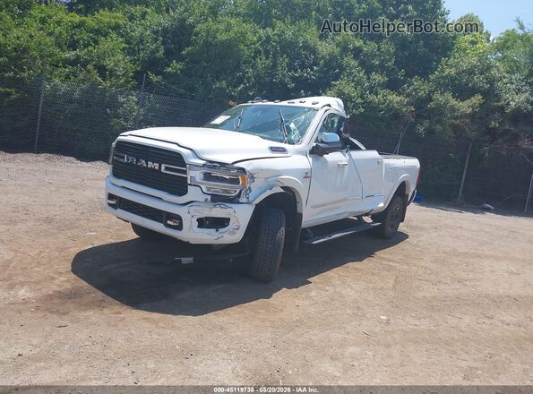 3C6UR5SL2NG129055 2022 RAM 2500 Белый Передняя левая четверть