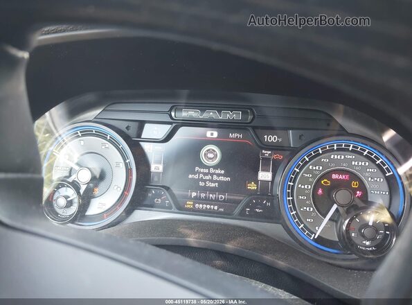 3C6UR5SL2NG129055 2022 RAM 2500 Белый Вид задних сидений