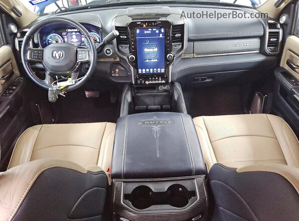 3C6UR5SL5MG678375 2021 RAM 2500 Синий Вид панели приборов