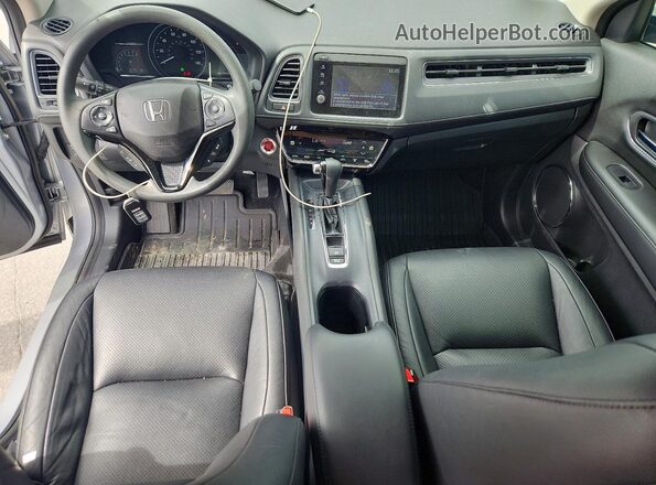 3CZRU5H54LM705596 2020 HONDA HR-V Серебряный Вид панели приборов