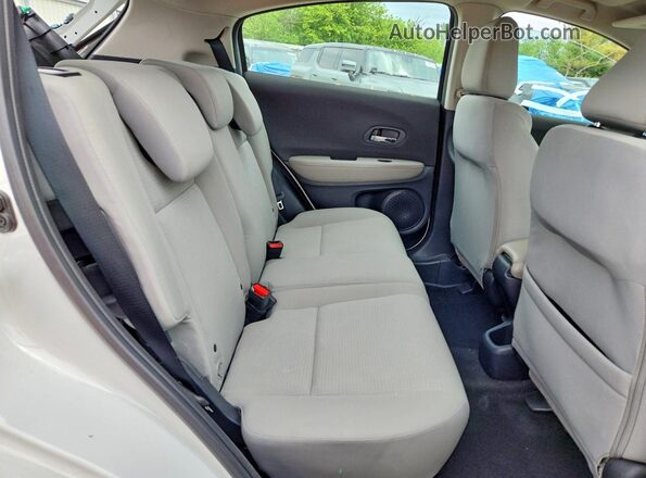 3CZRU6H39MM743573 2021 HONDA HR-V White Вид задньої частини салону