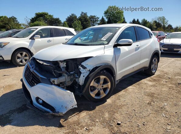 3CZRU6H56HM718007 2017 HONDA HR-V White Przód lewy