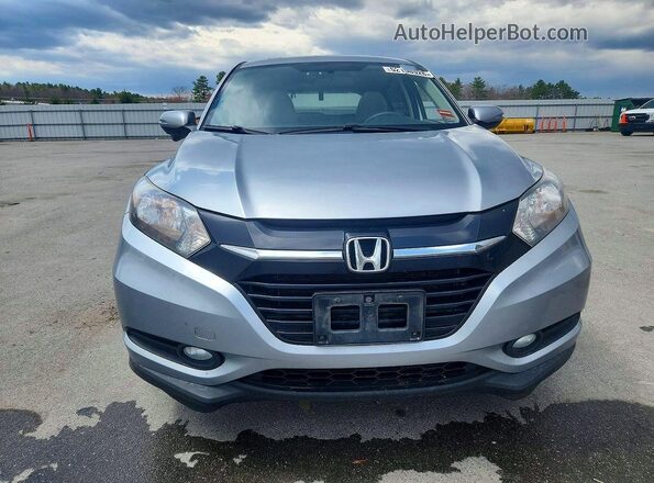 3CZRU6H59HM721046 2017 HONDA HR-V Silver Widok z przodu