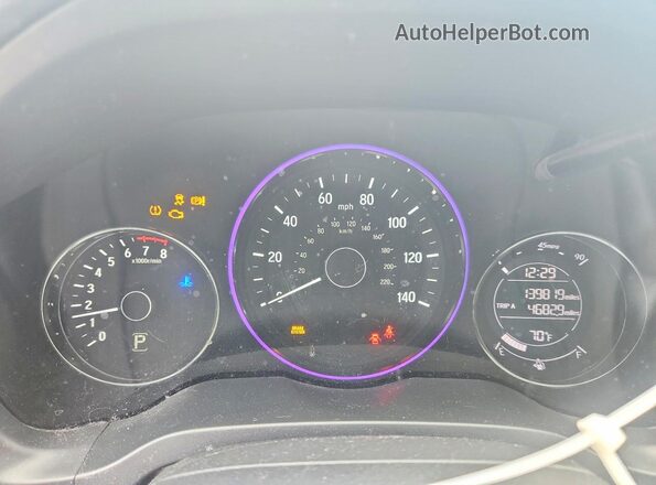 3CZRU6H59HM721046 2017 HONDA HR-V Silver Widok zestawu wskaźników