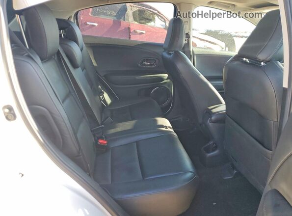3CZRU6H9XLM720063 2020 HONDA HR-V White Widok tylnych siedzeń