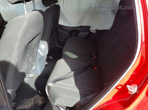 3CZRZ1H54RM748421 2024 HONDA HR-V Red Rear interior view