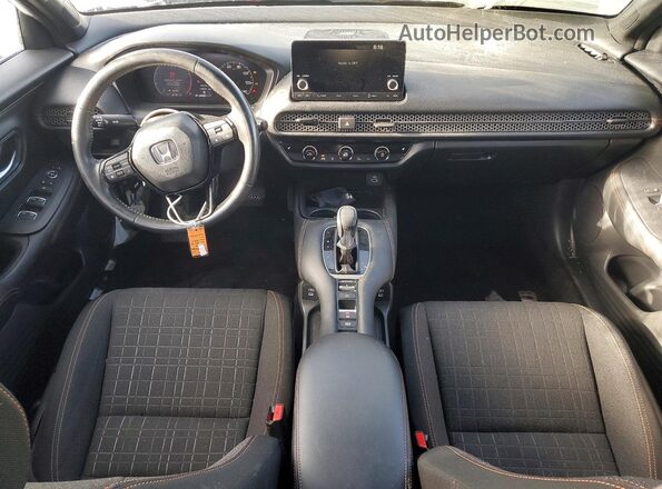 3CZRZ1H58RM713316 2024 HONDA HR-V Белый Вид панели приборов