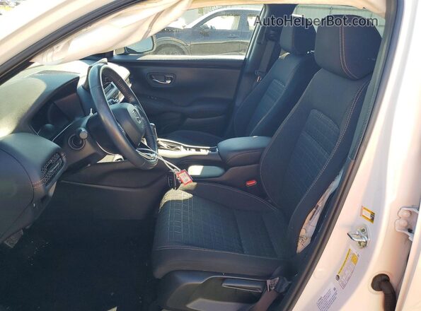 3CZRZ2H55RM709584 2024 HONDA HR-V White Вид салону спереду