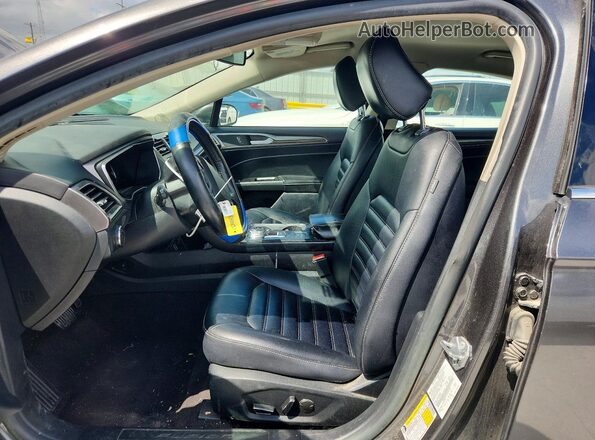 3FA6P0CD1LR244920 2020 FORD FUSION Gray Front interior view