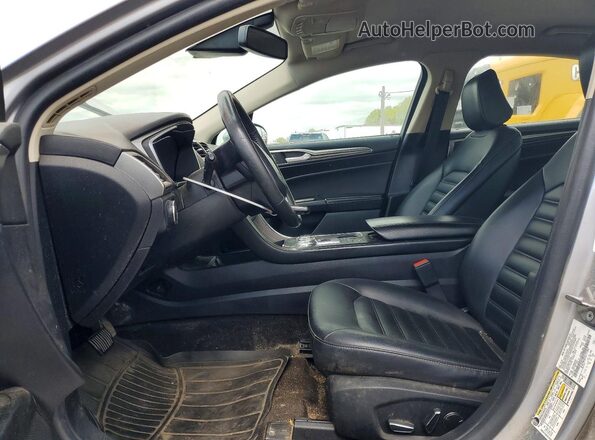 3FA6P0CD3LR177267 2020 FORD FUSION Silver Widok wnętrza z przodu