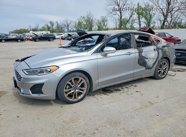 3FA6P0CD3LR196627 2020 FORD FUSION Серебряный Передняя левая четверть