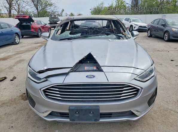3FA6P0CD3LR196627 2020 FORD FUSION Серебряный Вид спереди