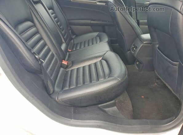 3FA6P0CD8KR236599 2019 FORD FUSION White უკანა სავარძლების ხედი