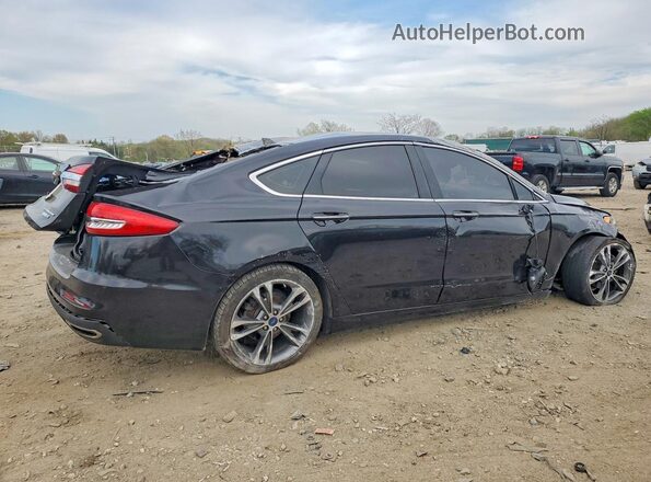 3FA6P0D95LR137296 2020 FORD FUSION Черный Задняя правая четверть