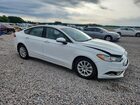 2018 Ford Fusion S Белый vin: 3FA6P0G74JR234769