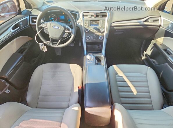 3FA6P0G77JR139784 2018 FORD FUSION Белый Вид панели приборов