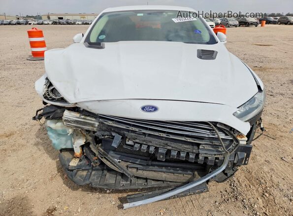 3FA6P0H73GR160722 2016 FORD FUSION Белый Вид спереди