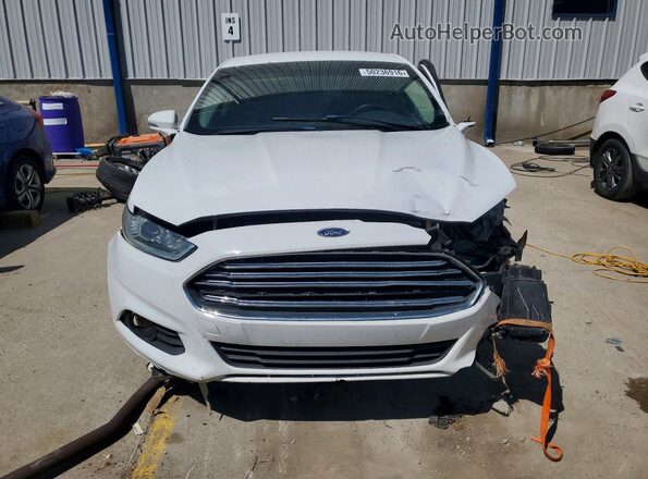 3FA6P0H76GR247496 2016 FORD FUSION Белый Вид спереди