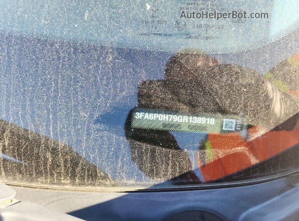 3FA6P0H79GR138918 2016 FORD FUSION Серебряный Вид подкапотного пространства