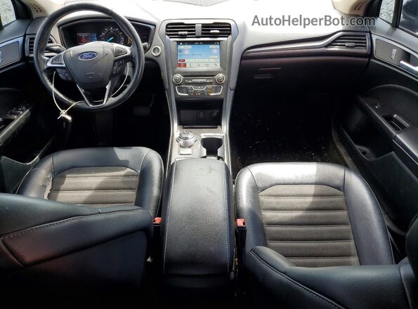 3FA6P0H7XJR126641 2018 FORD FUSION Черный Вид панели приборов