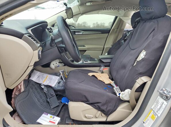 3FA6P0HD0JR204916 2018 FORD FUSION Серебряный Вид салона спереди