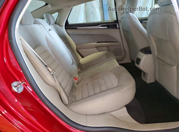 3FA6P0HD0LR146809 2020 FORD FUSION Red Vista de los asientos traseros