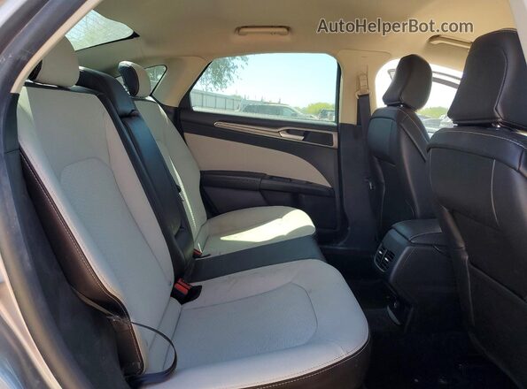 3FA6P0HD0LR251575 2020 FORD FUSION Серебряный Вид задних сидений