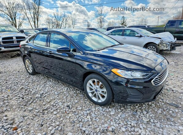 3FA6P0HD2LR223292 2020 FORD FUSION Черный Передняя правая четверть