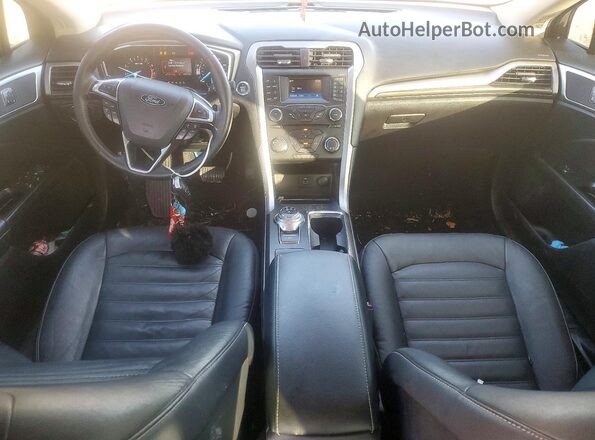 3FA6P0HD3JR233858 2018 FORD FUSION Red Vista del salpicadero