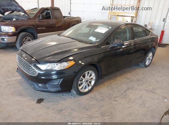 3FA6P0HD3LR256060 2020 FORD FUSION Черный Передняя левая четверть