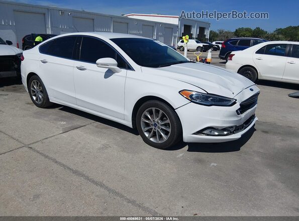 3FA6P0HD4HR375596 2017 FORD FUSION Белый Передняя правая четверть