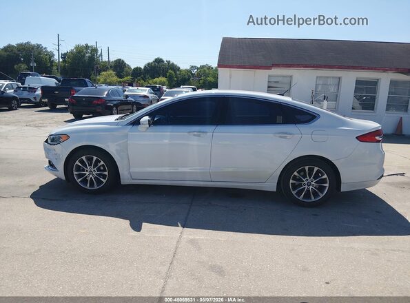 3FA6P0HD4HR375596 2017 FORD FUSION Белый Панорамный вид салона 360°