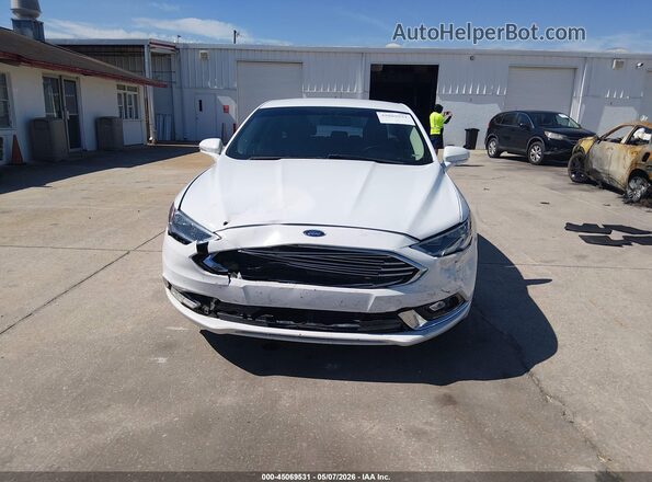 3FA6P0HD4HR375596 2017 FORD FUSION Белый Вид щитка приборов