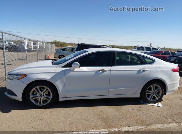 3FA6P0HD7JR171249 2018 FORD FUSION White Widok wnętrza 360 stopni