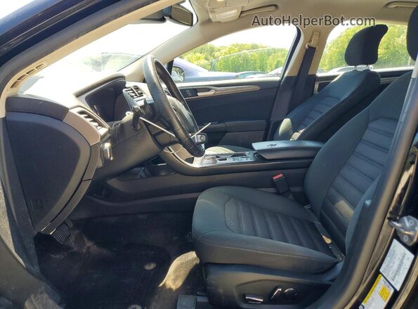 3FA6P0HD8JR226985 2018 FORD FUSION Черный Вид салона спереди
