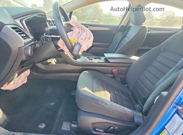 3FA6P0HD8LR166452 2020 FORD FUSION Blue Vista interior delantera